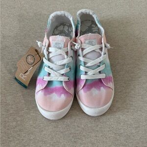 ROXY Women’s Pastel Tie-Dye Sneakers